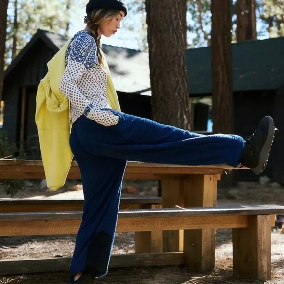 NWT Free People Movement Cuddle Up Fleece Tie Waist Oversize Blue Pants - Picture 4 of 8